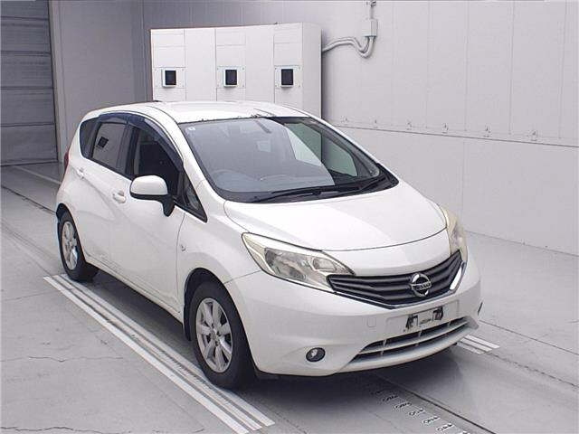 NISSAN NOTE — фото