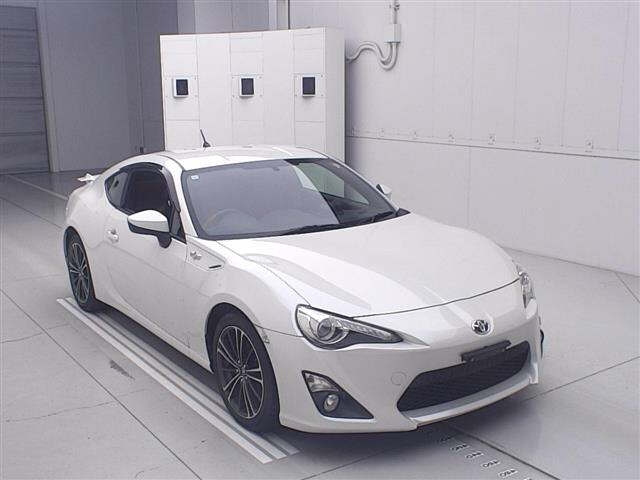 TOYOTA 86 — фото