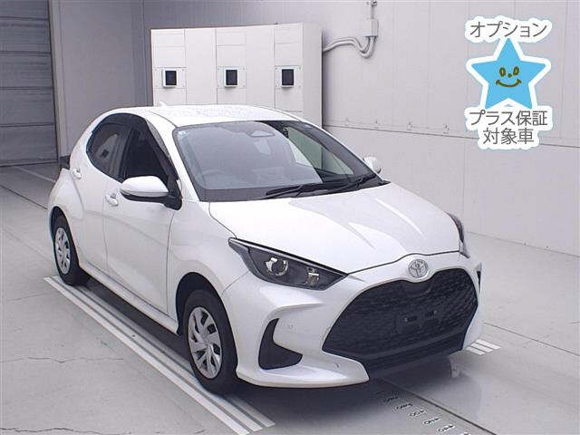 TOYOTA YARIS — фото
