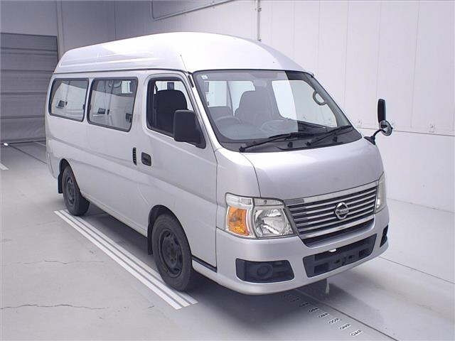 NISSAN CARAVAN — фото