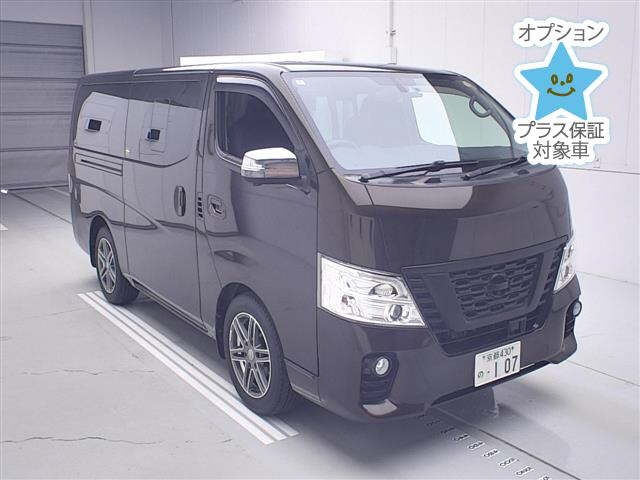 NISSAN CARAVAN — фото