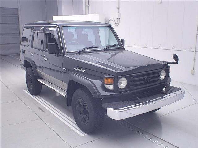 TOYOTA LAND CRUISER
