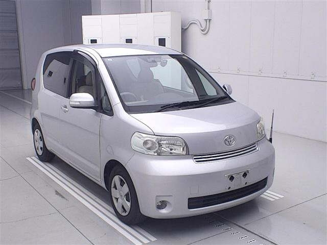 TOYOTA PORTE — фото