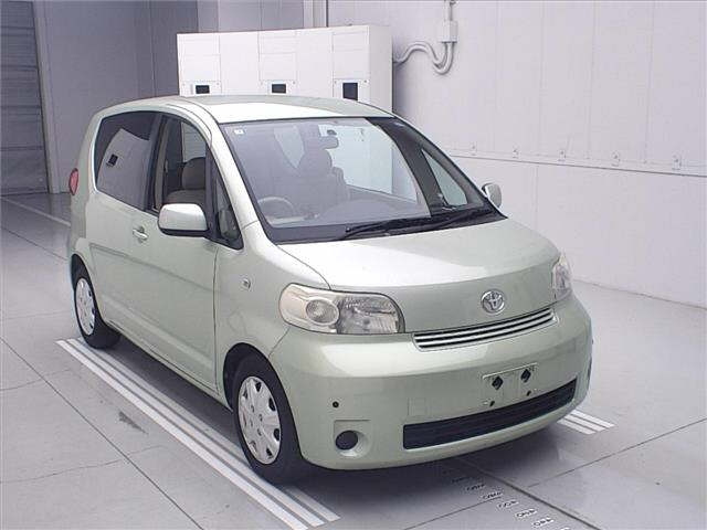 TOYOTA PORTE — фото