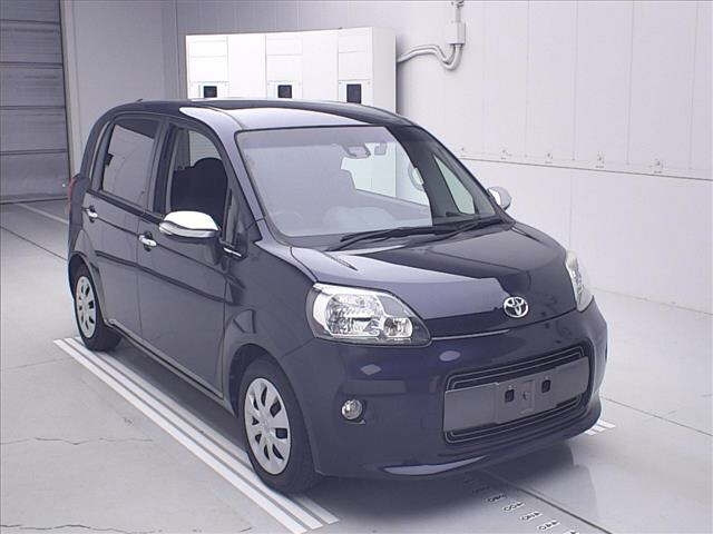 TOYOTA PORTE — фото
