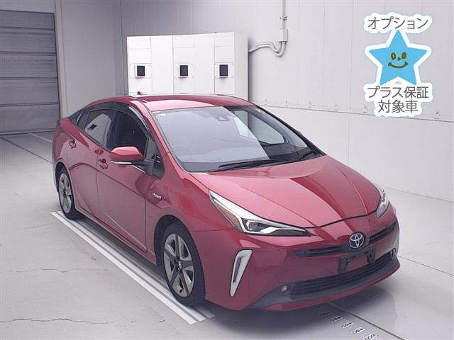 TOYOTA PRIUS — фото