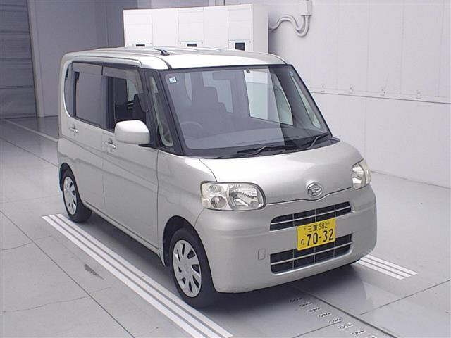DAIHATSU TANTO — фото