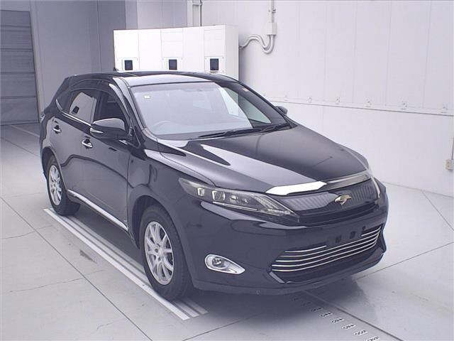 TOYOTA HARRIER — фото