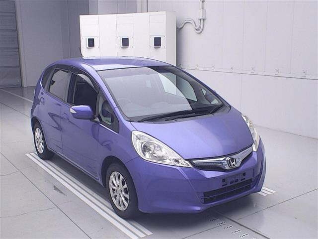 HONDA FIT — фото