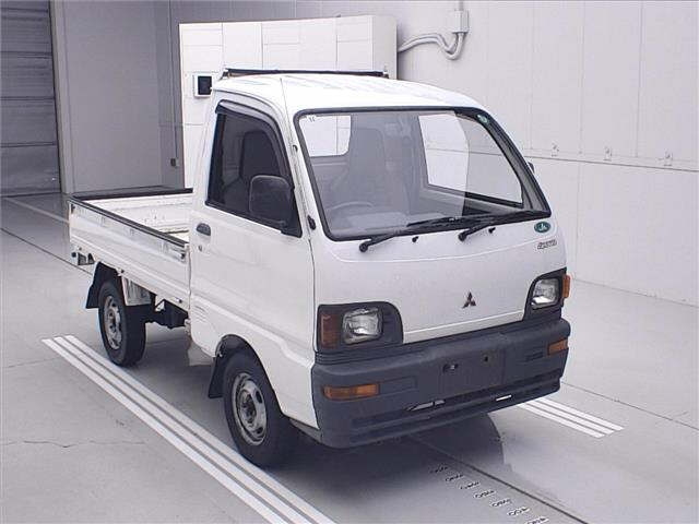 MITSUBISHI MINICAB — фото