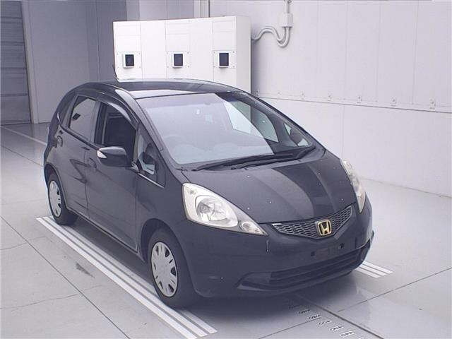 HONDA FIT — фото