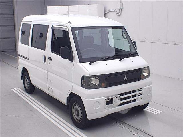 MITSUBISHI MINICAB — фото