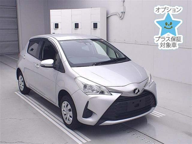 TOYOTA VITZ — фото