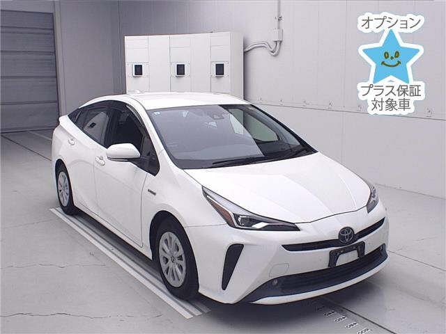 TOYOTA PRIUS — фото