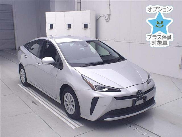 TOYOTA PRIUS — фото