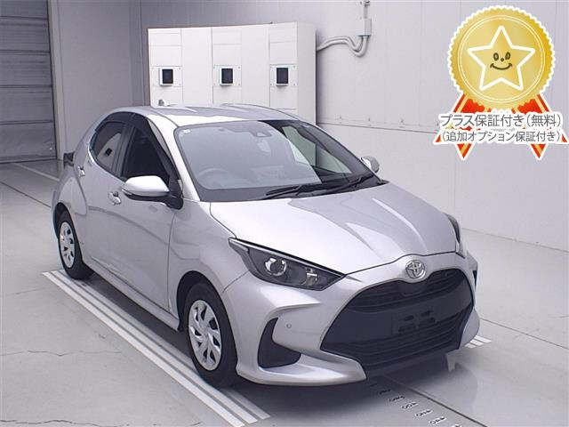 TOYOTA YARIS — фото