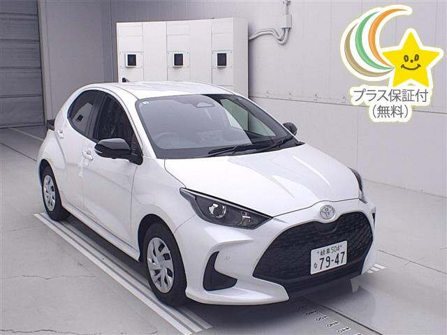 TOYOTA YARIS — фото