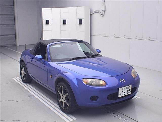 MAZDA ROADSTER