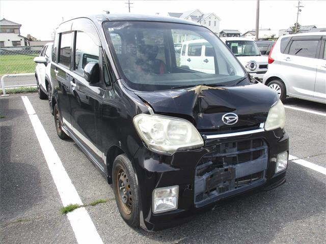 DAIHATSU TANTO — фото