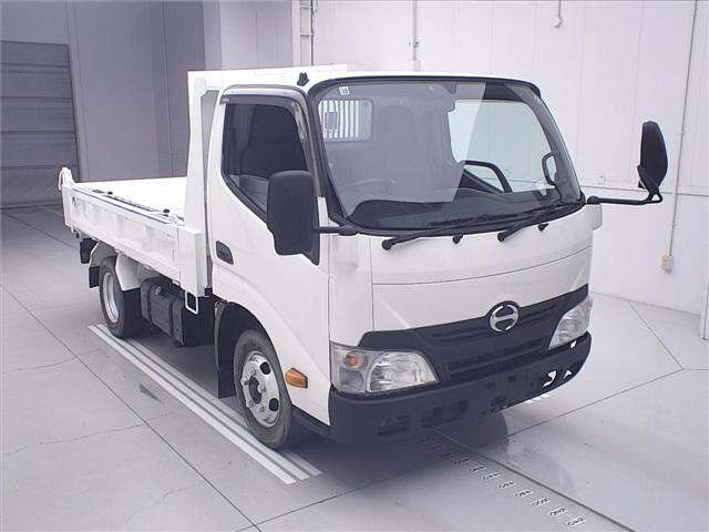 HINO DUTRO — фото