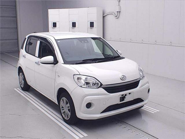 DAIHATSU BOON — фото