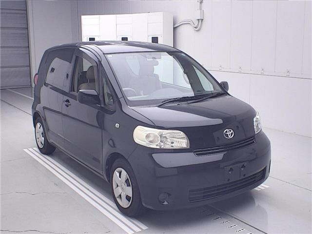 TOYOTA PORTE — фото