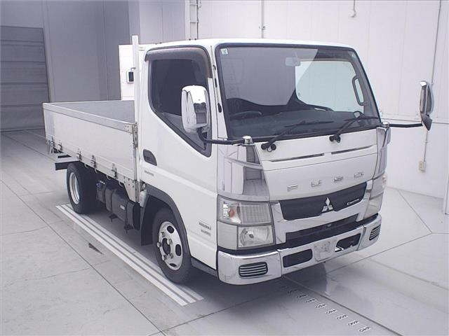 MITSUBISHI CANTER — фото