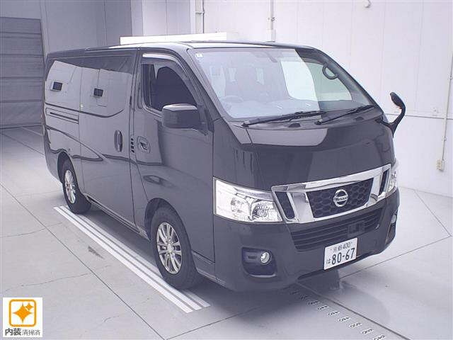 NISSAN CARAVAN — фото