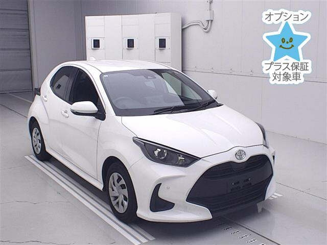 TOYOTA YARIS — фото