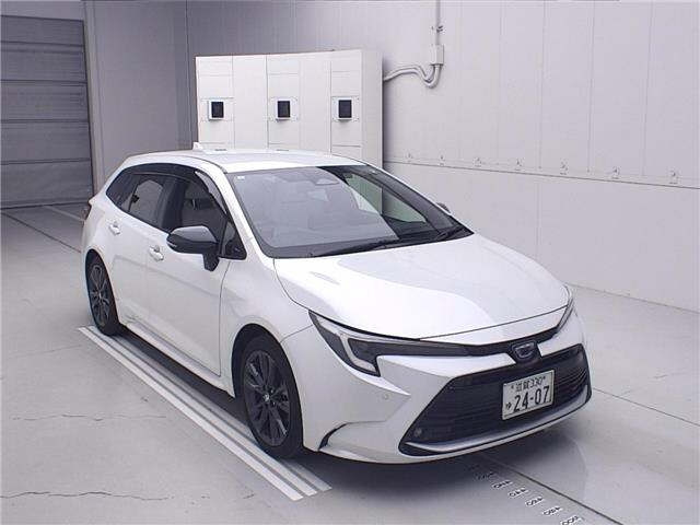 TOYOTA COROLLA — фото