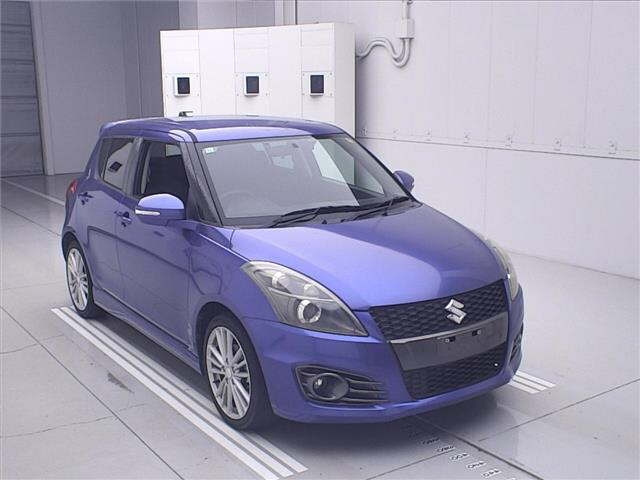 SUZUKI SWIFT — фото