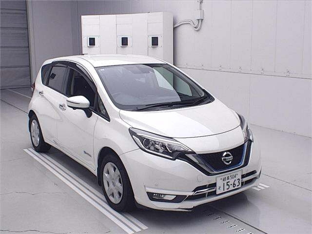 NISSAN NOTE — фото