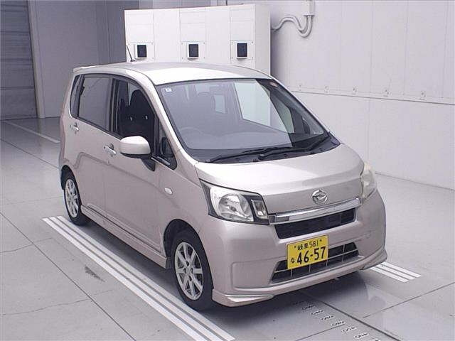 DAIHATSU MOVE — фото