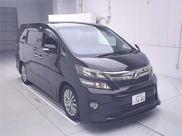 TOYOTA VELLFIRE — фото