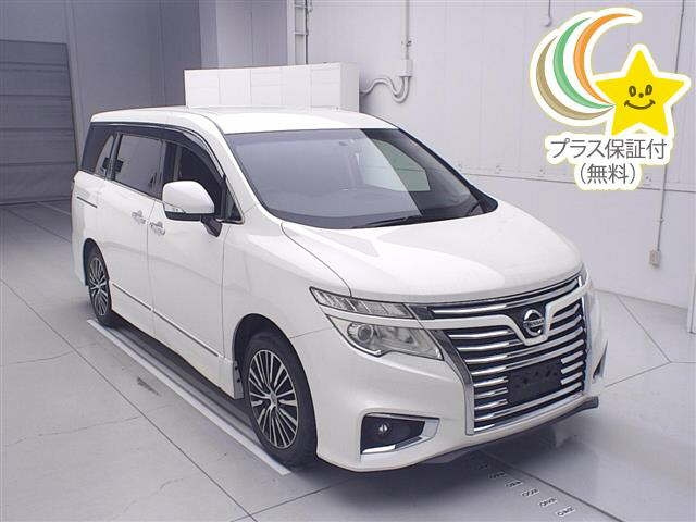 NISSAN ELGRAND — фото