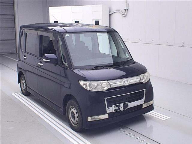 DAIHATSU TANTO — фото