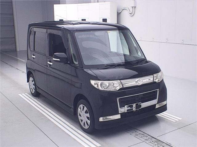 DAIHATSU TANTO — фото