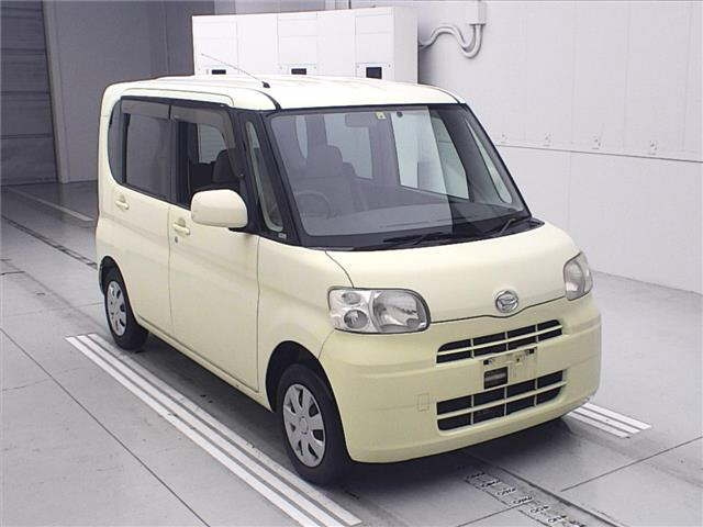 DAIHATSU TANTO — фото