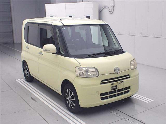 DAIHATSU TANTO — фото