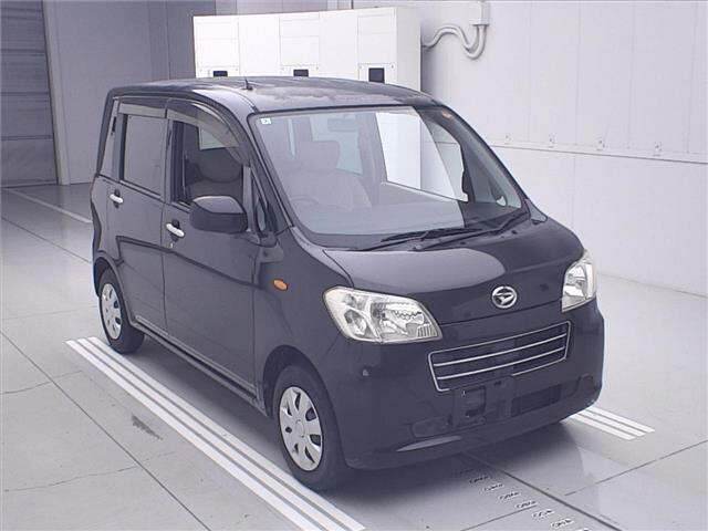DAIHATSU TANTO — фото