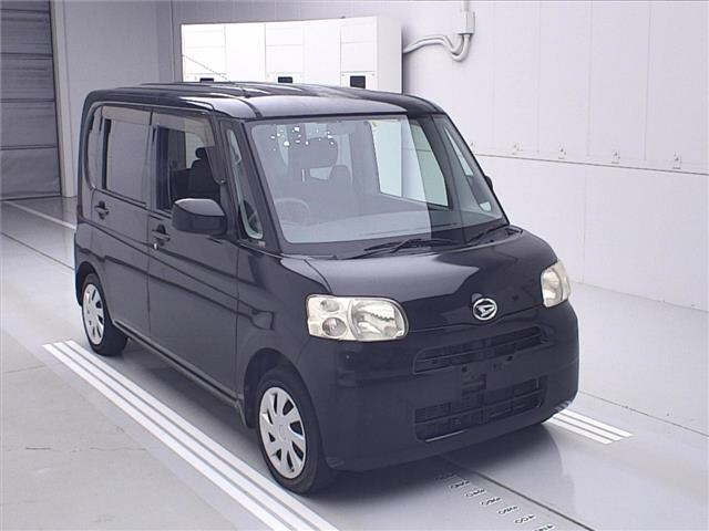 DAIHATSU TANTO — фото