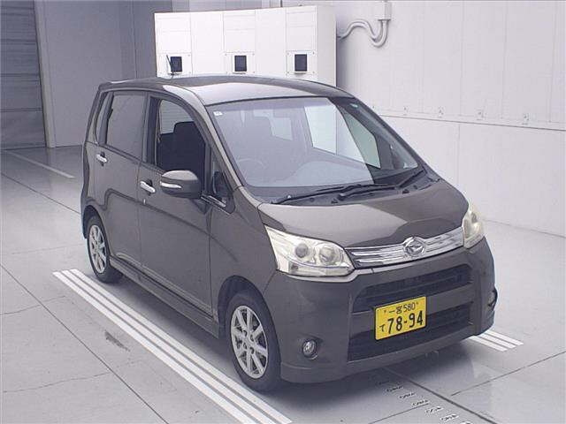 DAIHATSU MOVE — фото
