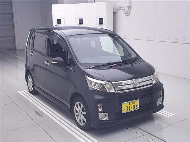 DAIHATSU MOVE — фото