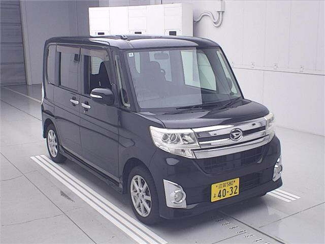 DAIHATSU TANTO — фото