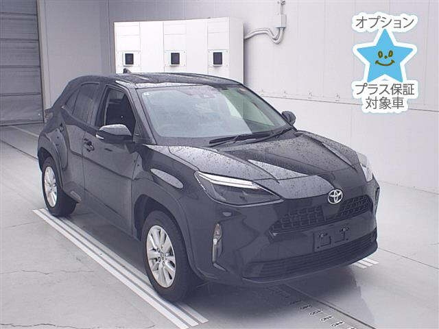 TOYOTA YARIS — фото