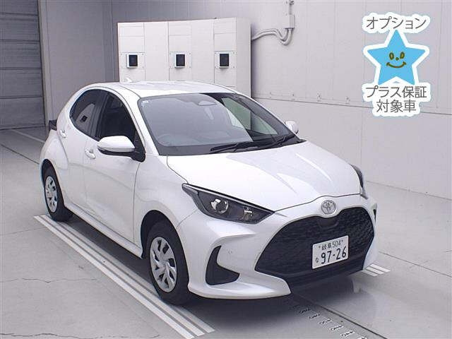 TOYOTA YARIS — фото