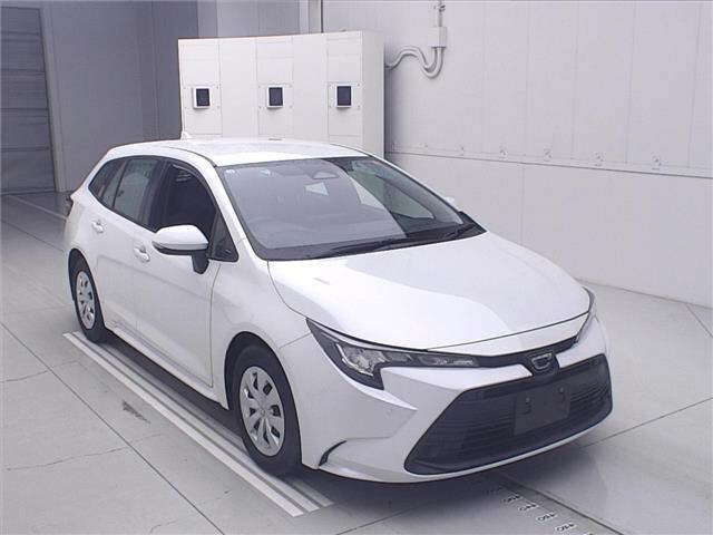 TOYOTA COROLLA — фото