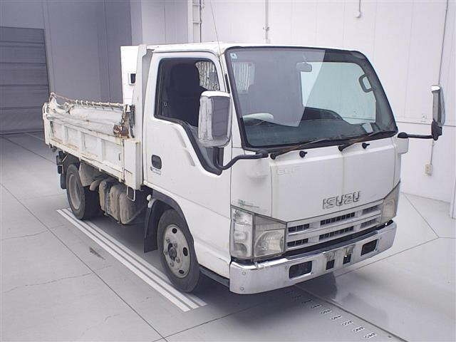 ISUZU ELF — фото