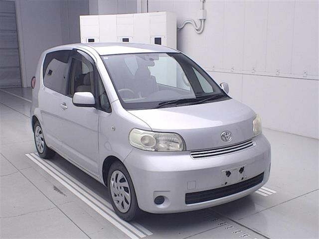 TOYOTA PORTE — фото