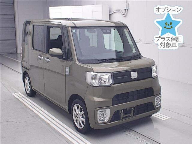 DAIHATSU WAKE — фото